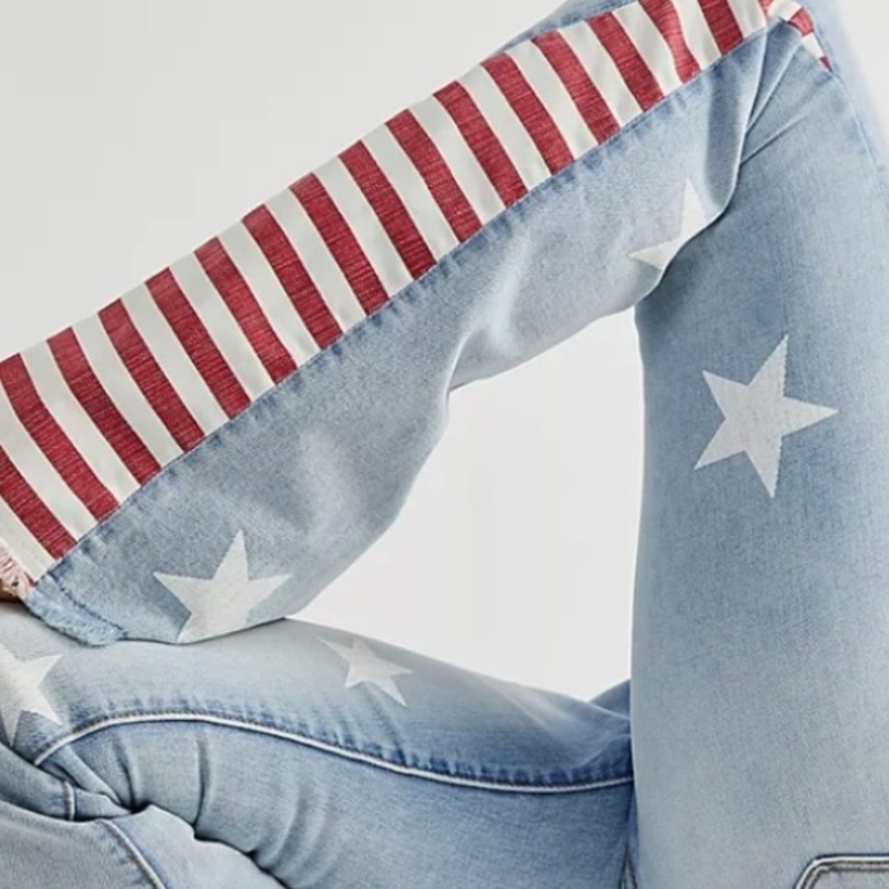 4th of July ready with these DRIFTWOOD Light Blue Star and Red Stripe FlareJeans - Picture 7 of 8